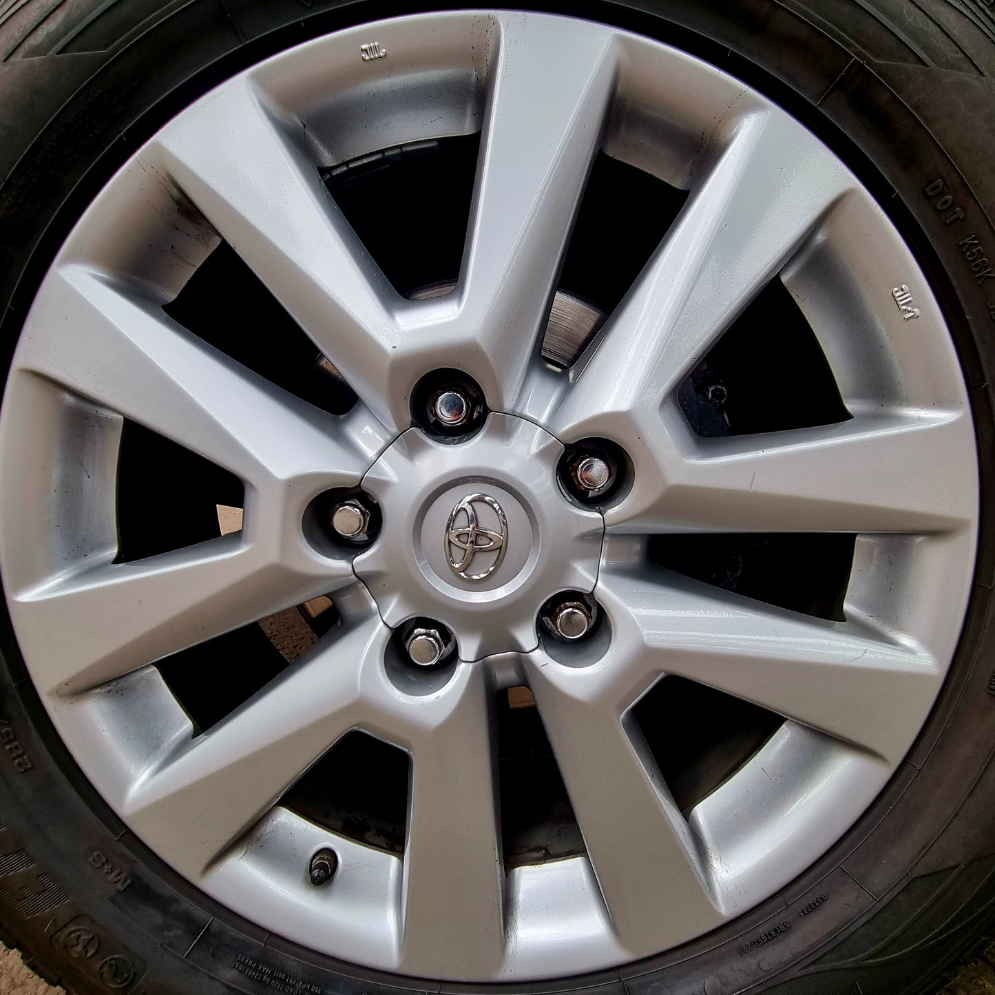 Toyota LandCruiser 200 Diesel 4.5 04/2015 217.305km