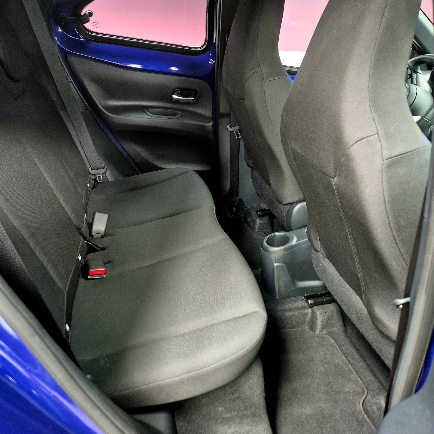 Toyota Aygo X Benzine 1.0 03/2023 - Prachtige staat - Slechts 14.322km