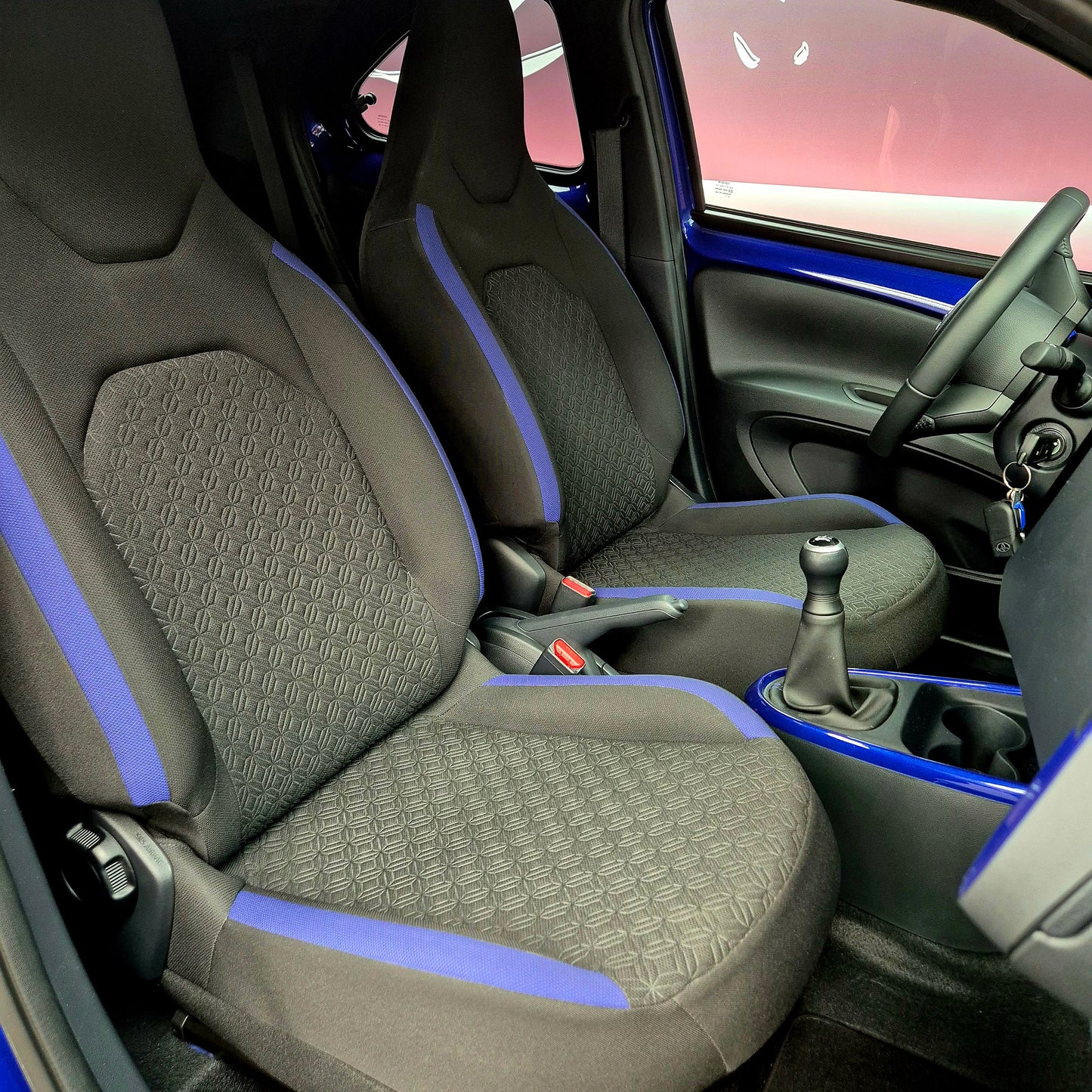 Toyota Aygo X Benzine 1.0 03/2023 - Prachtige staat - Slechts 14.322km