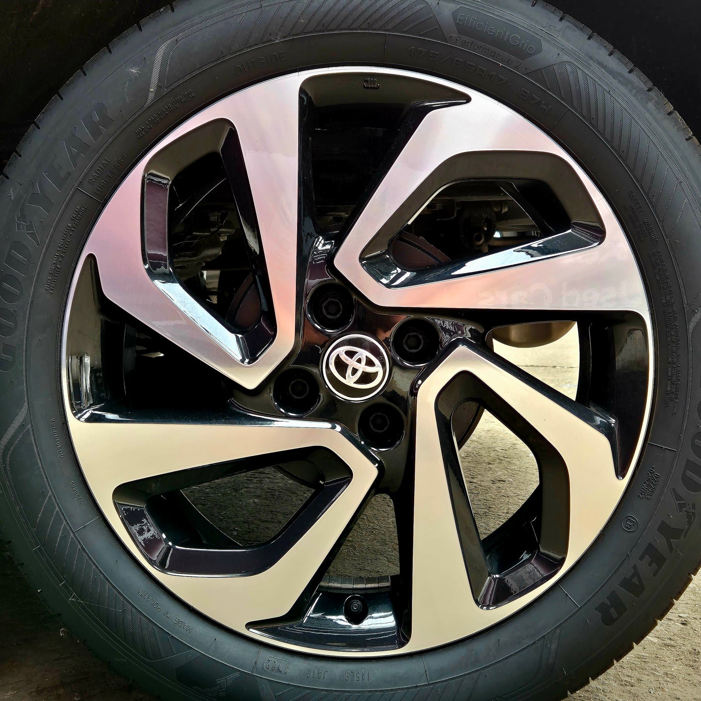 Toyota Aygo X Benzine 1.0 03/2023 - Prachtige staat - Slechts 14.322km