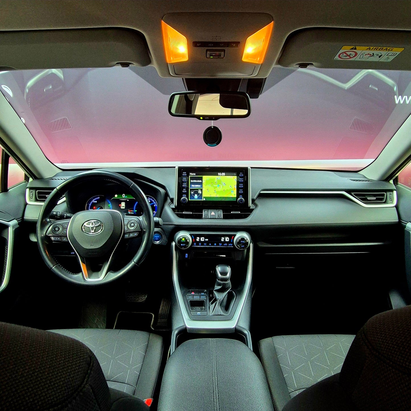 Toyota RAV4 Hybride 2.5 03/2019 65.136km