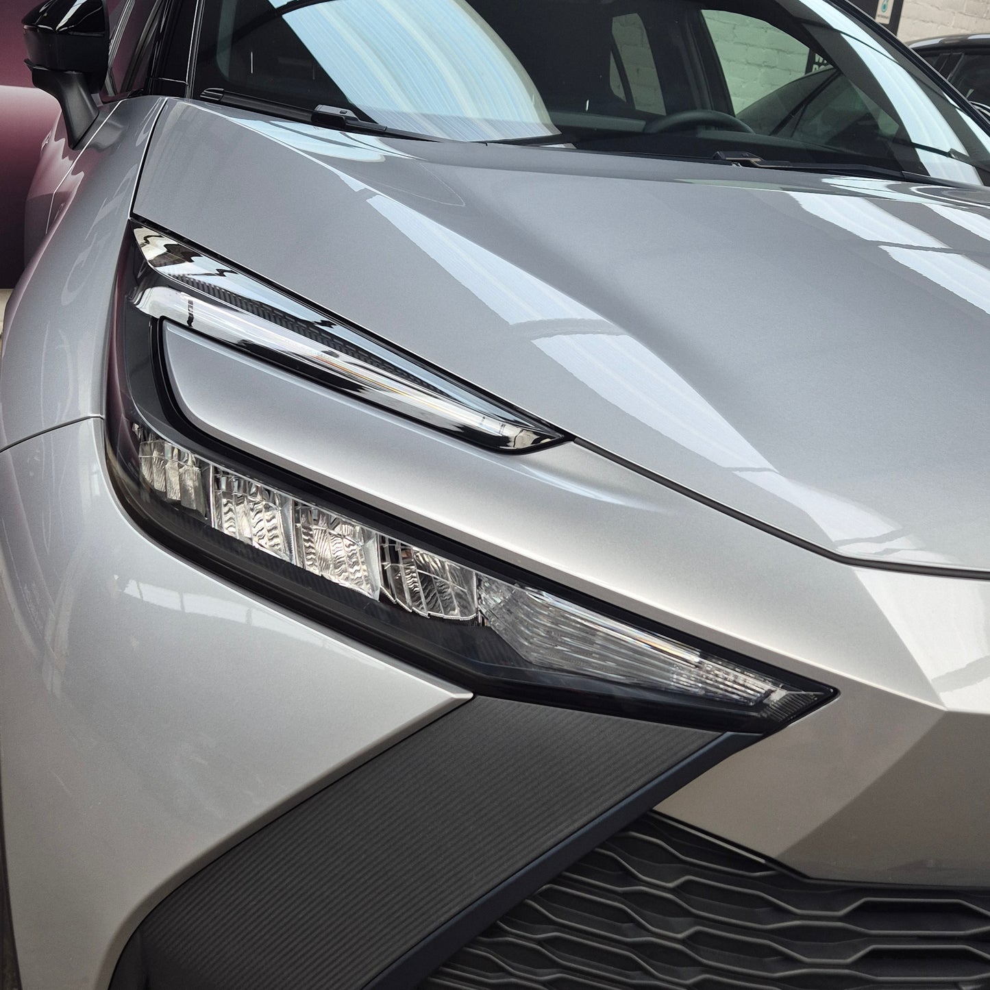 Toyota C-HR Hybrid 1.8 01/2024 12.237km