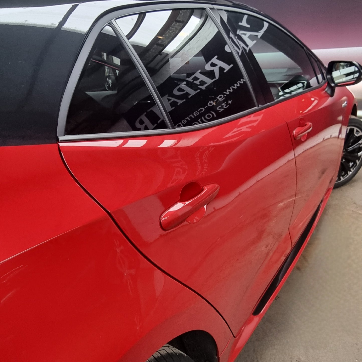 Toyota Corolla Hybride 1.8 04/2022 GR SPORT BI-Tone - In perfecte staat - 13.026km