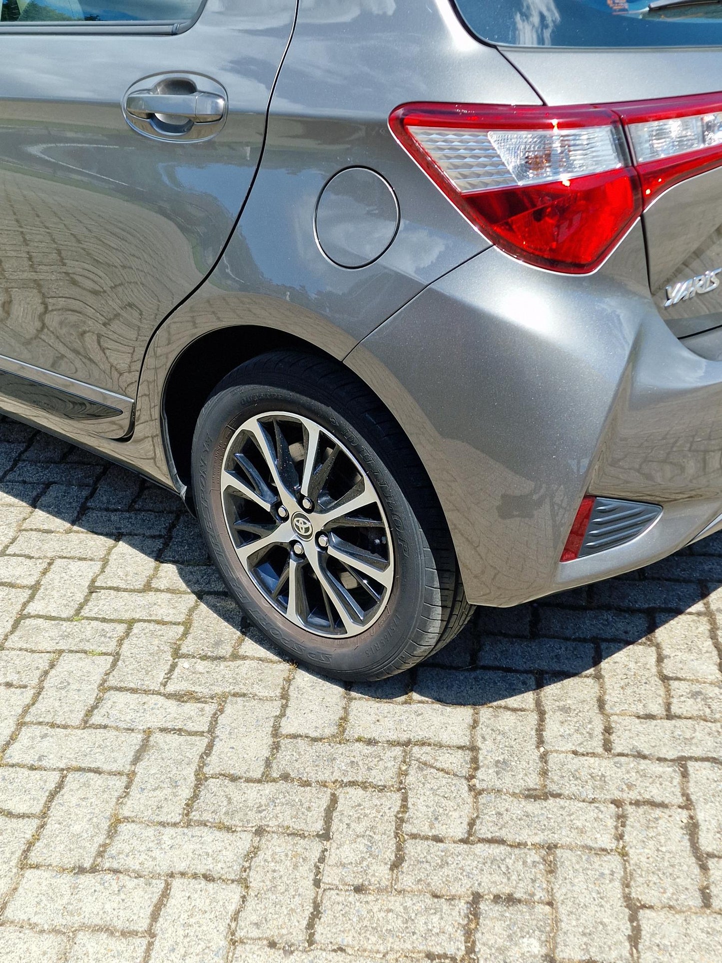 Toyota Yaris Hybride 1.5 2018 124.365km