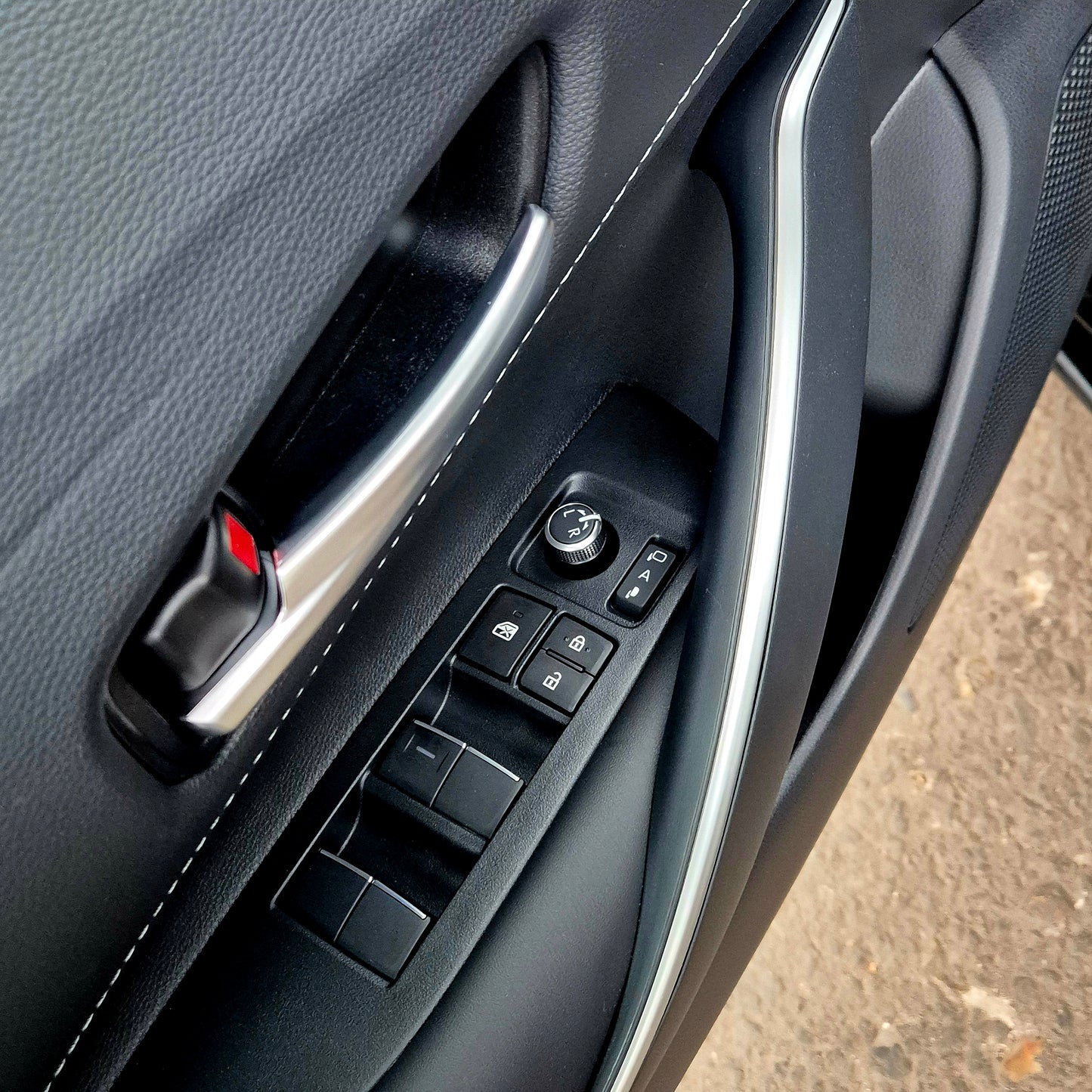 Toyota Corolla TS Hybride 1.8 10/2025 - Nieuw! - 9km