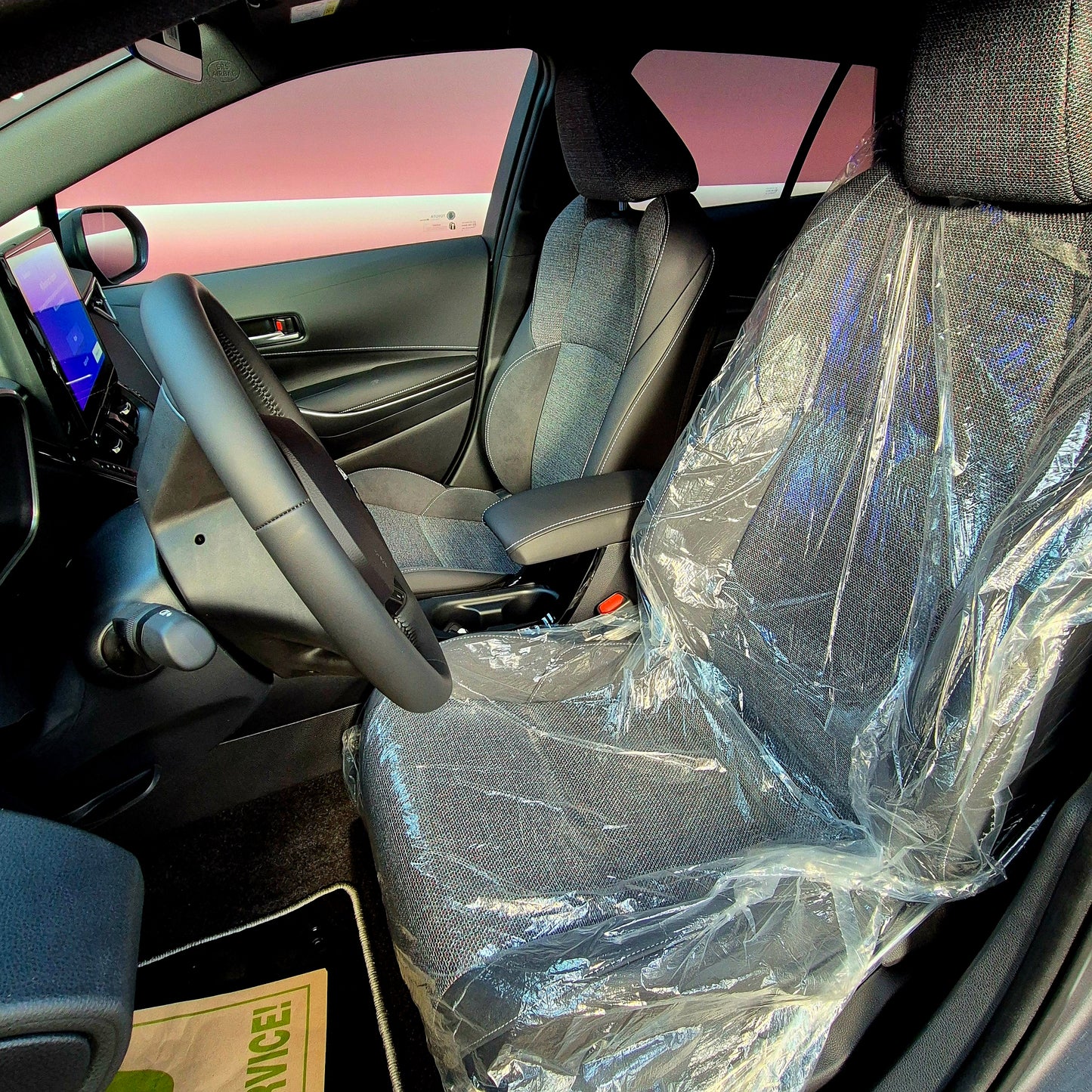 Toyota Corolla TS Hybride 1.8 10/2025 - Nieuw! - 15km