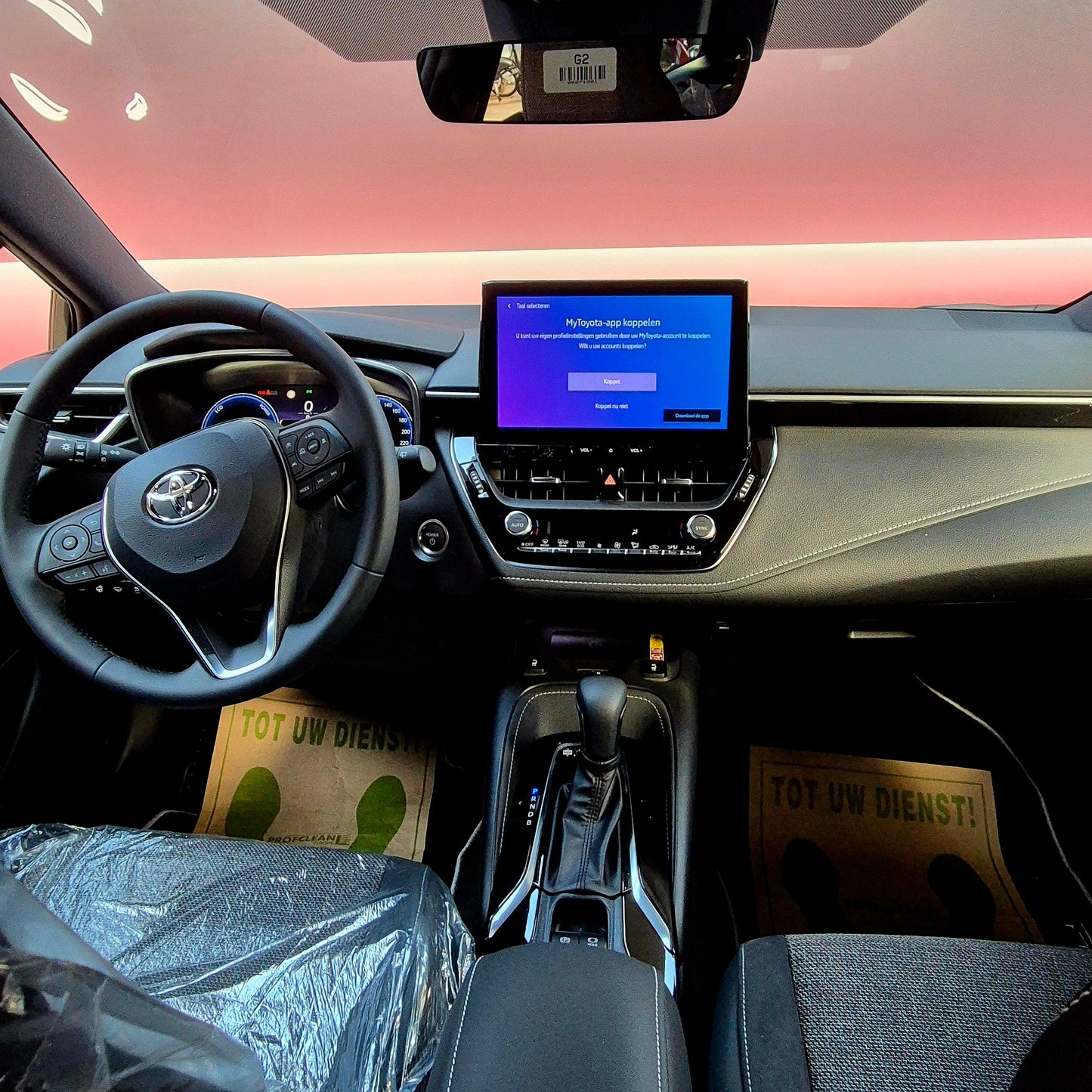 Toyota Corolla TS Hybride 1.8 10/2025 - Nieuw! - 15km