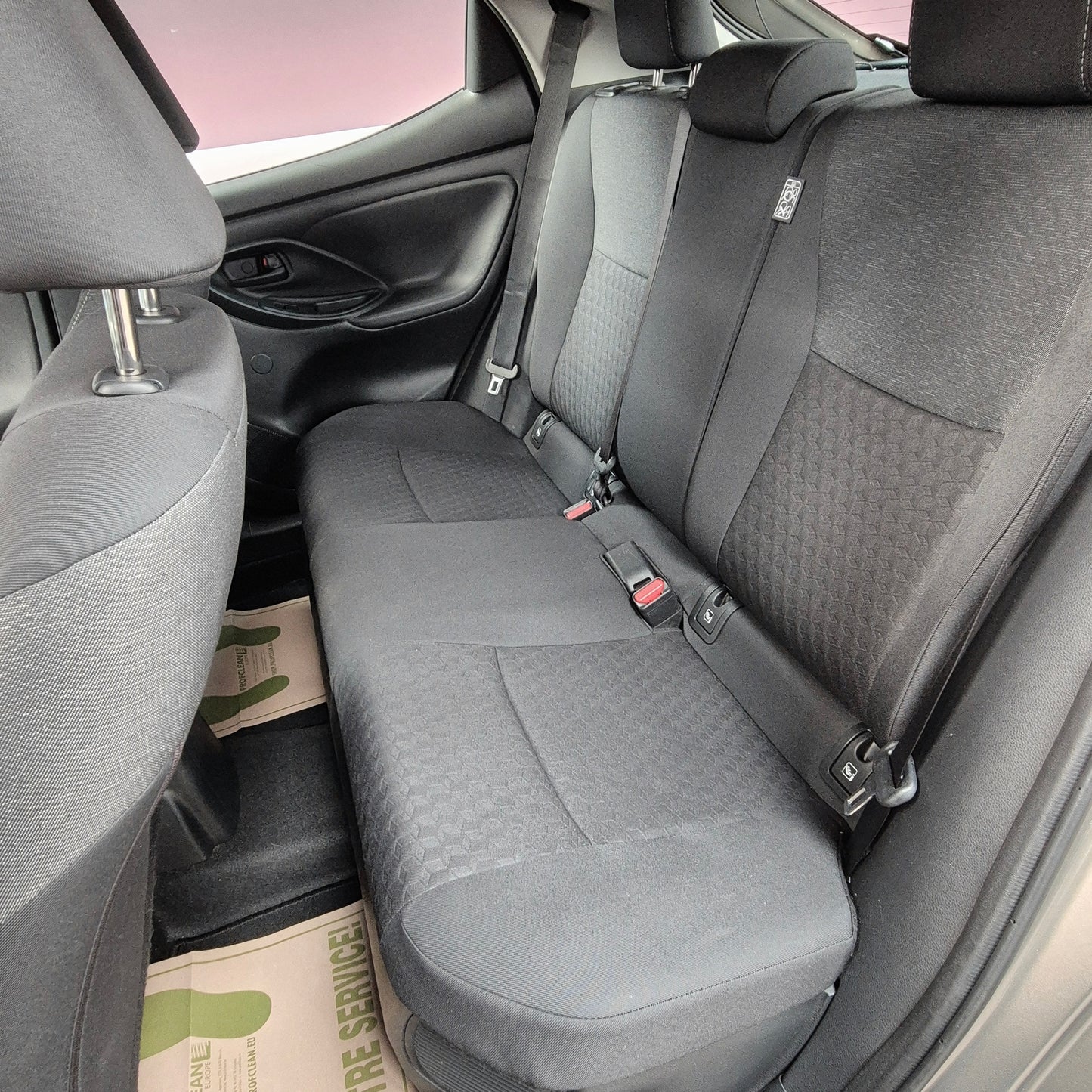 Toyota Yaris Hybride 1.5 11/2022 - 75.834