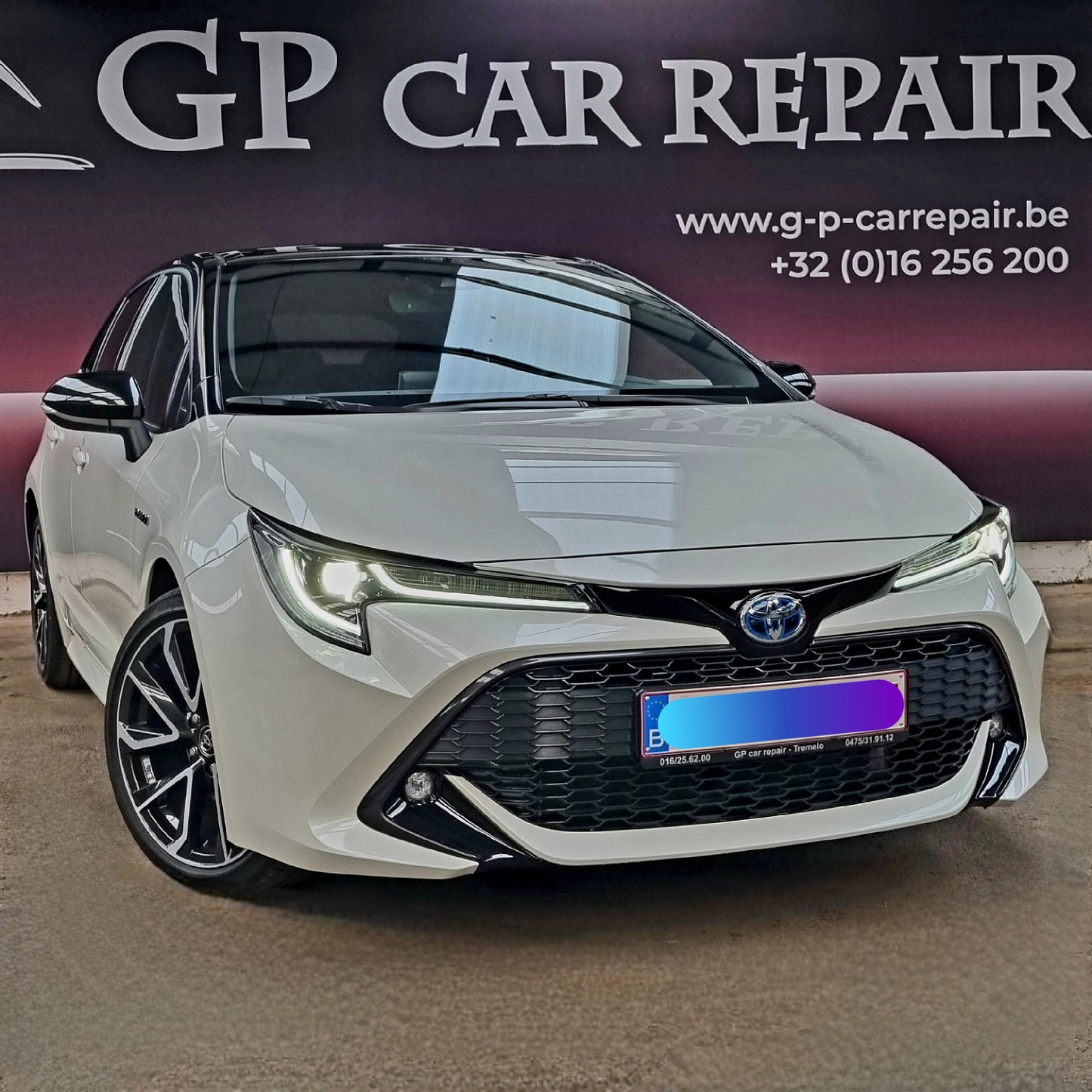 Toyota Corolla Hybride 2.0 10/2019 27.261 km Bi-Tone