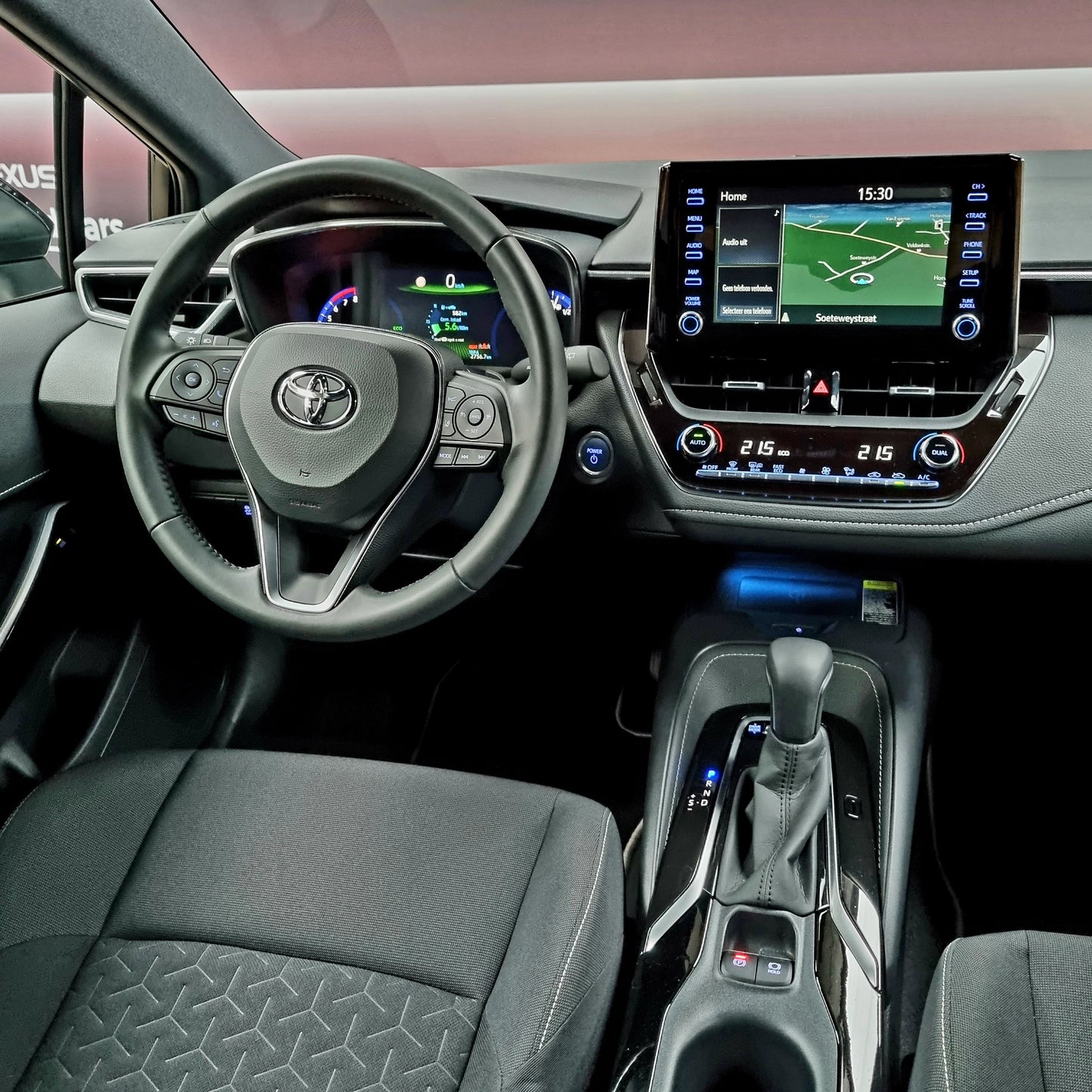 Toyota Corolla Hybride 2.0 10/2019 27.261 km Bi-Tone
